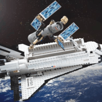 7470 Space Shuttle Discovery