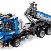 8052 Container Truck
