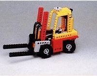 8843 Fork-Lift Truck