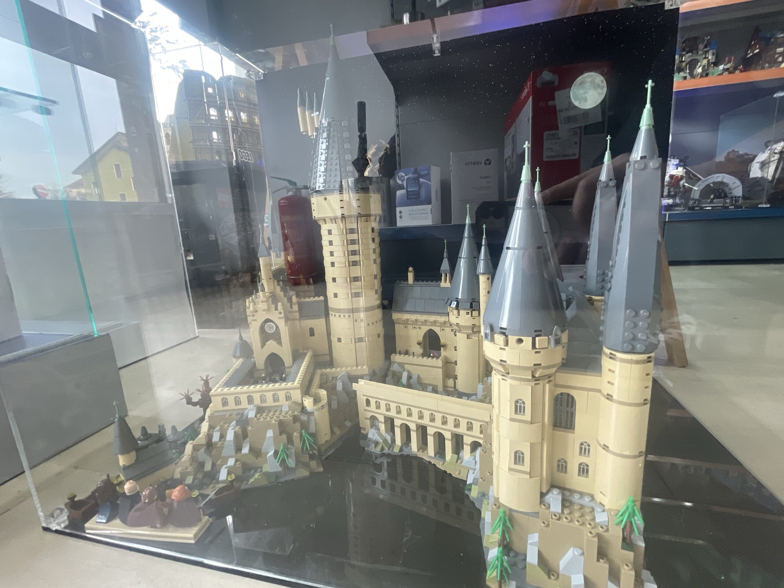 71043 Hogwarts Castle