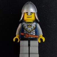 Fantasy Era - Crown Knight Scale Mail with Crown, Helmet with Neck Protector, Dual Sided Head