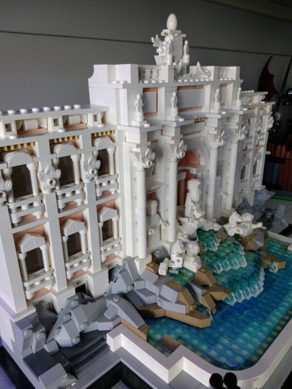 Trevi Fountain - immagine 3