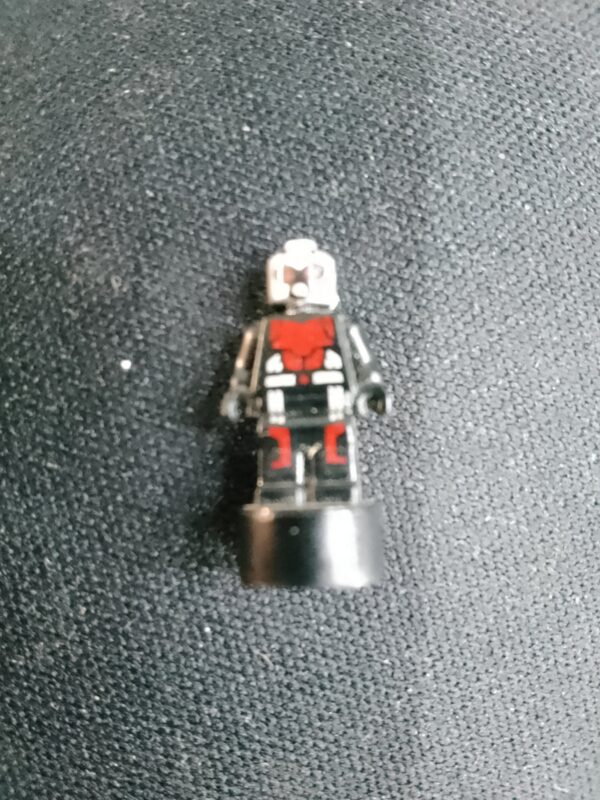Ant-Man (Scott Lang) Statuette / Trophy - Original Suit
