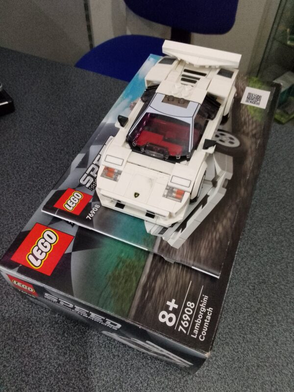 Lamborghini Countach
