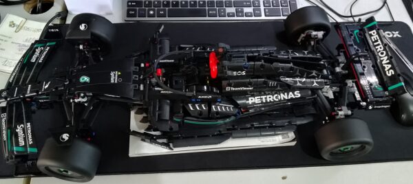 Mercedes-AMG F1 W14 E Performance