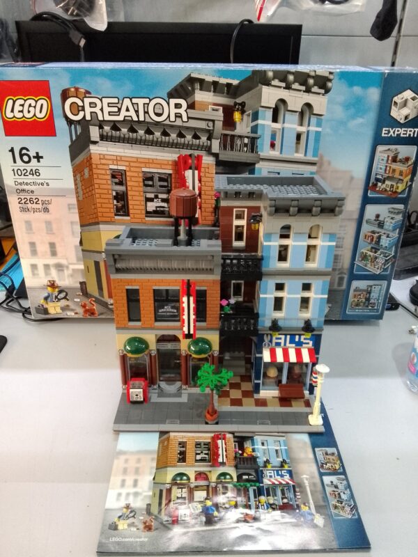 Detective's Office