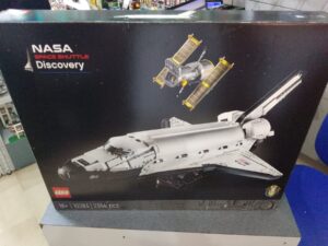 NASA Space Shuttle Discovery