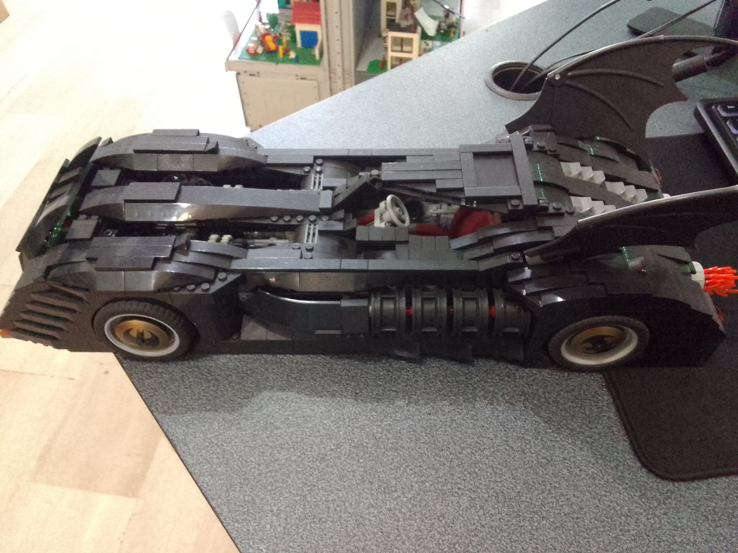 7784 - The Batmobile Ultimate Collectors' Edition - immagine 3
