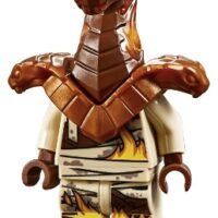 njo0543 - Pyro Whipper with Armor Shoulder Pads
